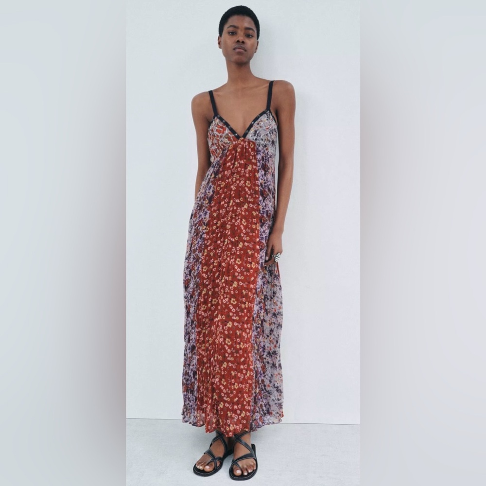 Zara Floral Print Dress ZW Collection - Size M- NWT